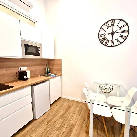 Petite Californie Apartmán *